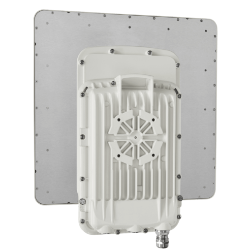 Cambium PTP 670 integrated radio 5GHz point to point wireless link